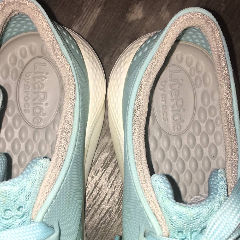 Crocs Women's Literide Pacer Lace-up Sneakers Ice Blue - Picture 5 of 7